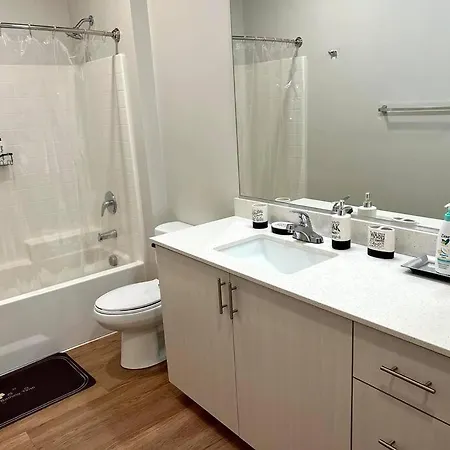 Westgate, Stadium Stunning First Floor 2Bed 2Bath Glendale Exterior foto