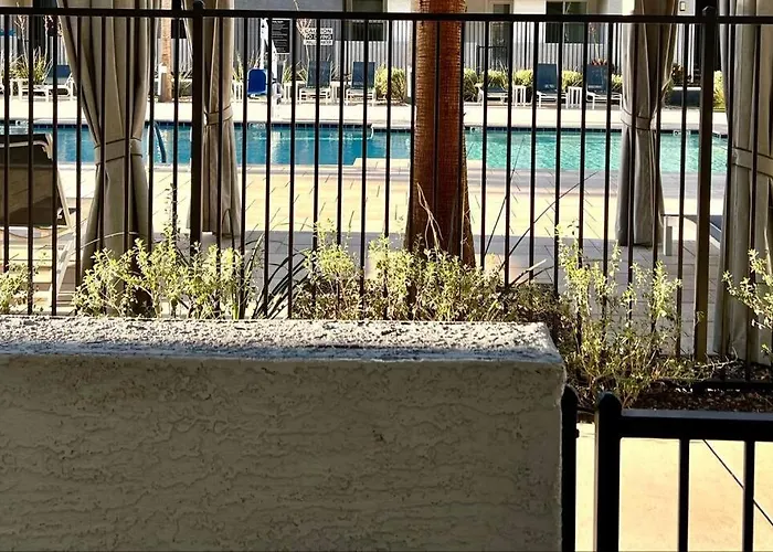Westgate, Stadium Stunning First Floor 2Bed 2Bath